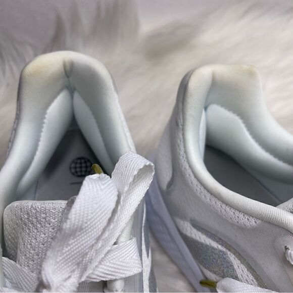 Adidas Edge Lux 5 Iridescent Striped Knit Running Shoe 9 - Picture 6 of 11